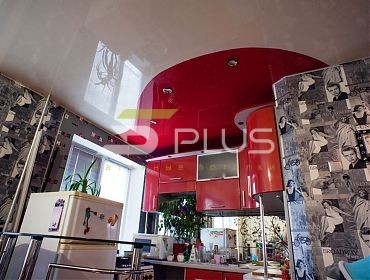 Натяжной потолок в квартире студии - Фото 5plus ракурс 1