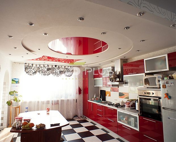Натяжной потолок белый и красный | Портфолио 5Plus | Киев ⋆ Днепр ⋆