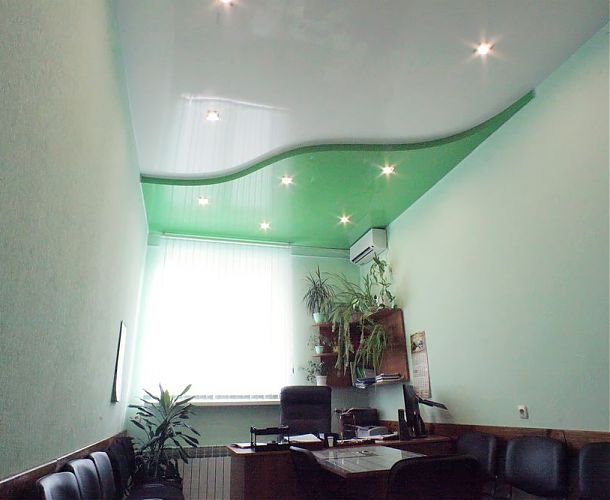 Изумрудный натяжной потолок в офисе | Портфолио 5Plus | Киев ⋆ Днепр ⋆