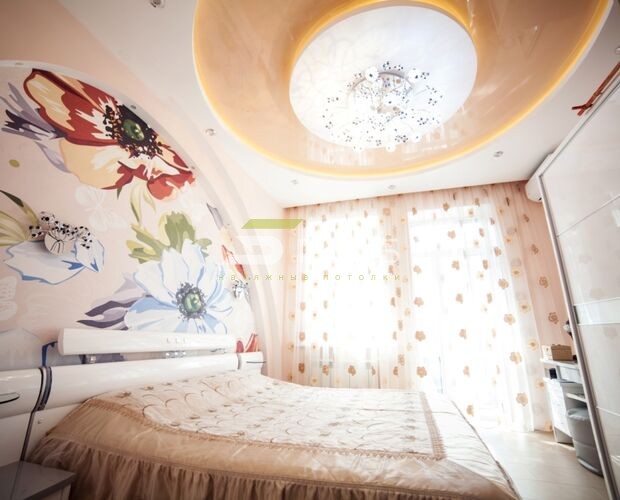 Нежный натяжной потолок в спальне | Портфолио 5Plus | Киев ⋆ Днепр ⋆