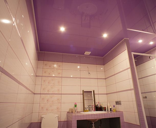 Нежно-сиреневый потолок в ванной | Портфолио 5Plus | Киев ⋆ Днепр ⋆